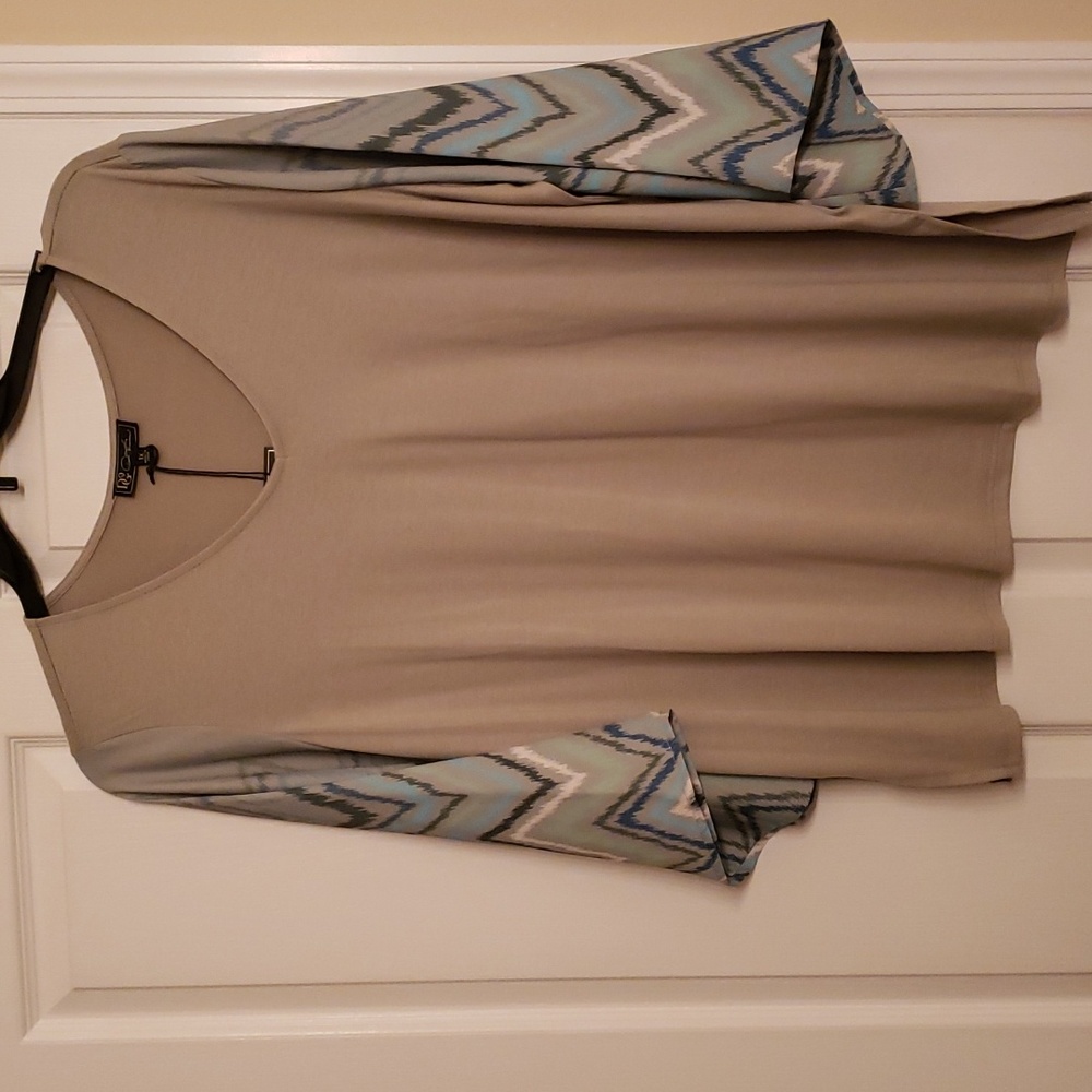 Women's shirt